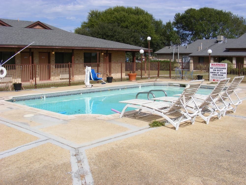 Americas Best Value Inn Lockhart Tx Zewnętrze zdjęcie